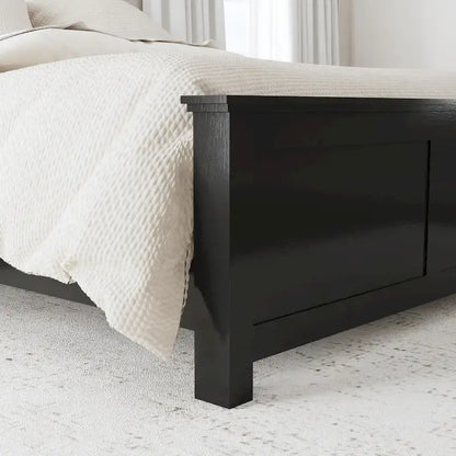 Oak Park Black Wood King Bed and Two Nightstands