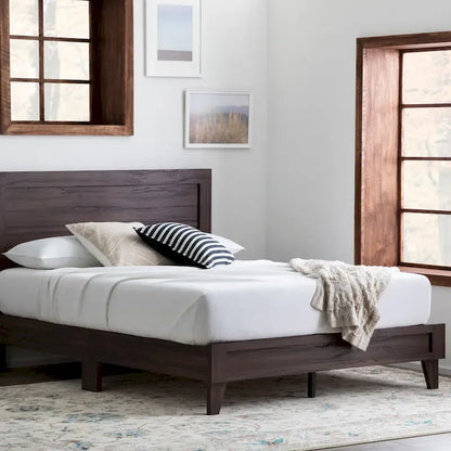 Brookside Leah Classic Wood Platform Bed